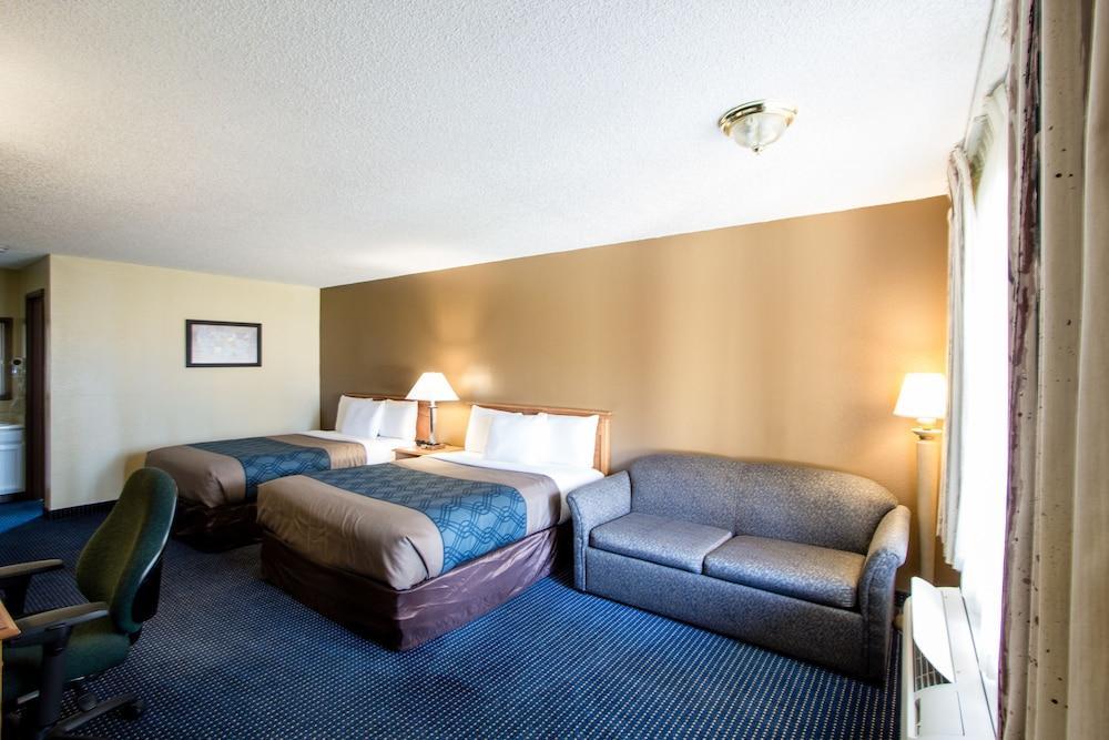 Hoquiam Econo Lodge Inn & Suites מראה חיצוני תמונה