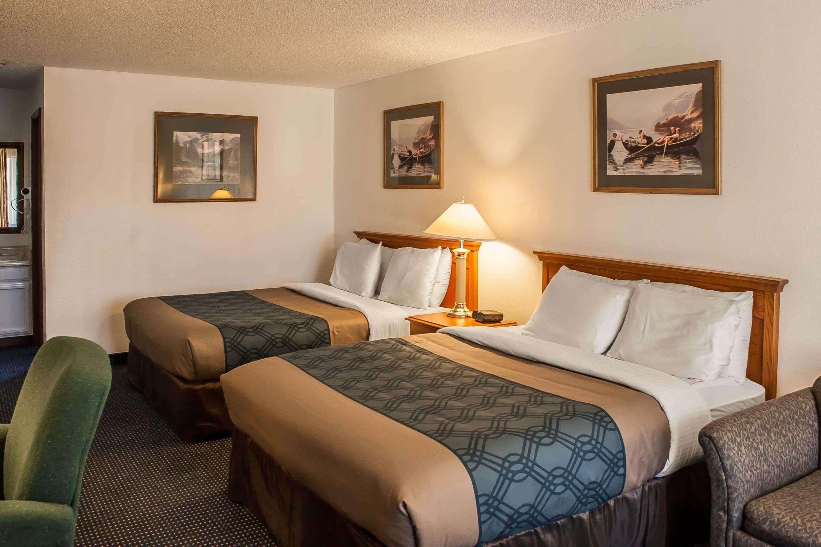 Hoquiam Econo Lodge Inn & Suites מראה חיצוני תמונה