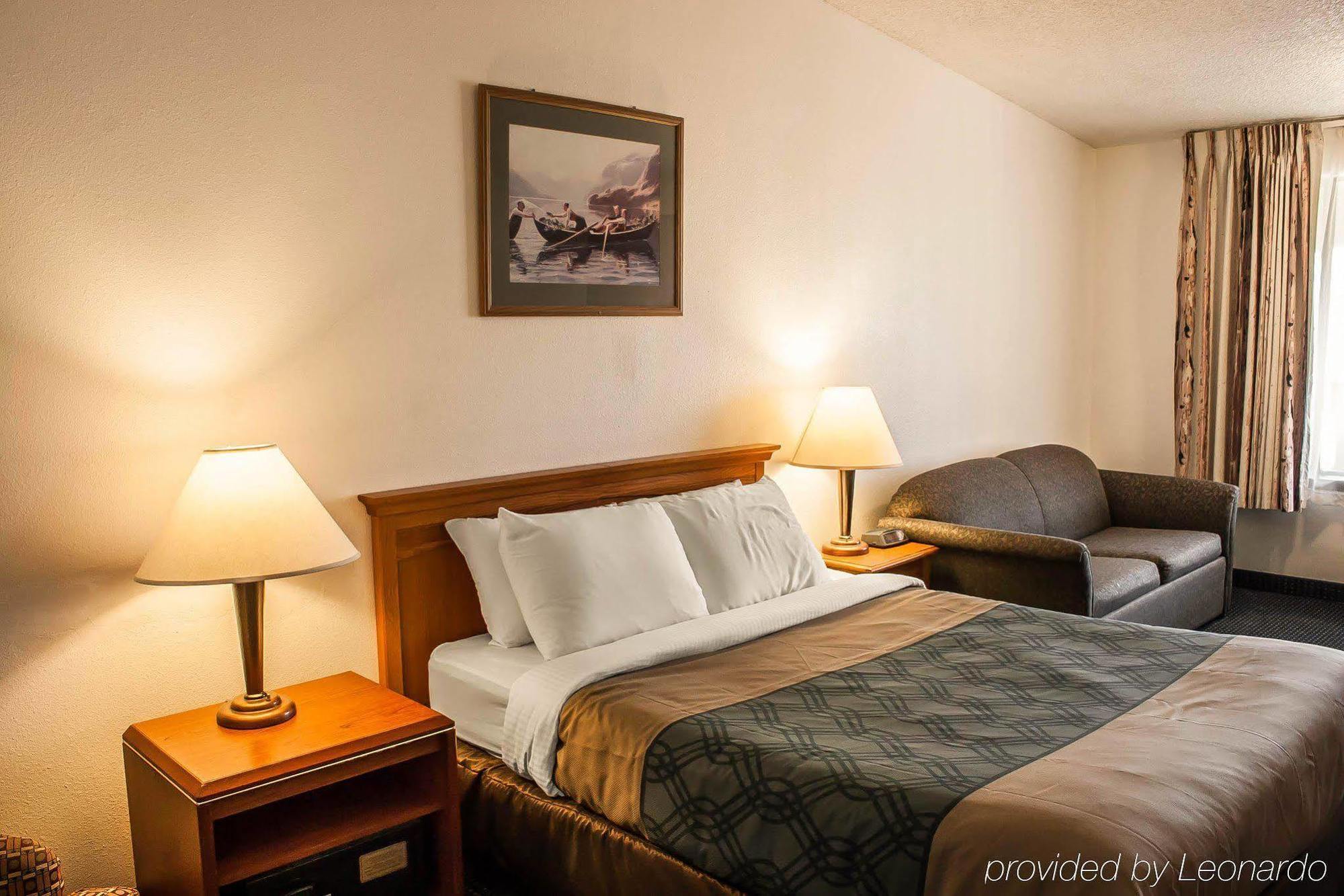 Hoquiam Econo Lodge Inn & Suites מראה חיצוני תמונה