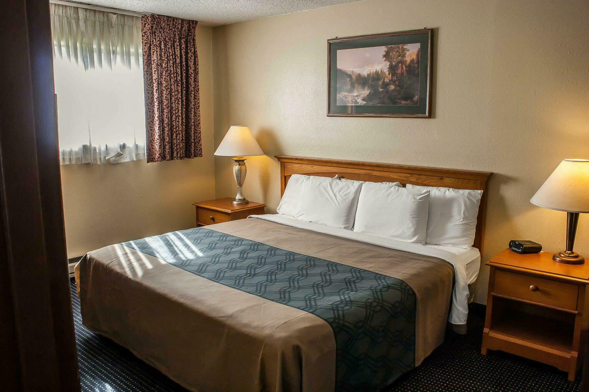 Hoquiam Econo Lodge Inn & Suites מראה חיצוני תמונה